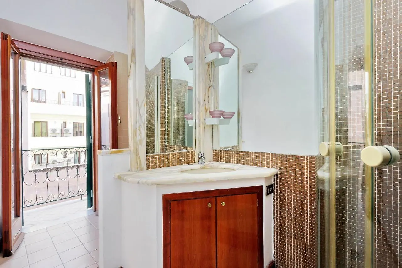 Centralstation Apartment Roma 0*,